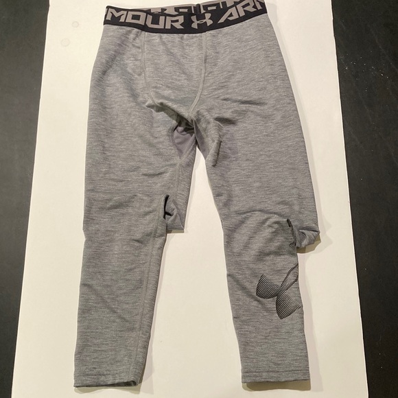 Under Armor Youth Medium Coldgear Leggings - Picture 1 of 2